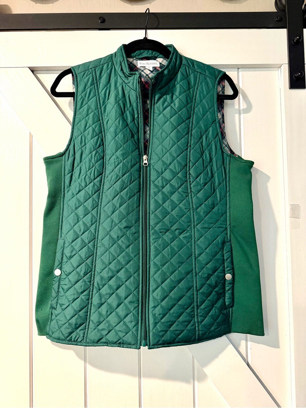 Kim Rodger’s Green Quilted Plain Lined Vest Size M